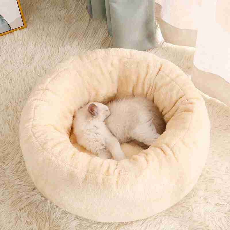 Pet long plush winter warm bed with sleeping cat