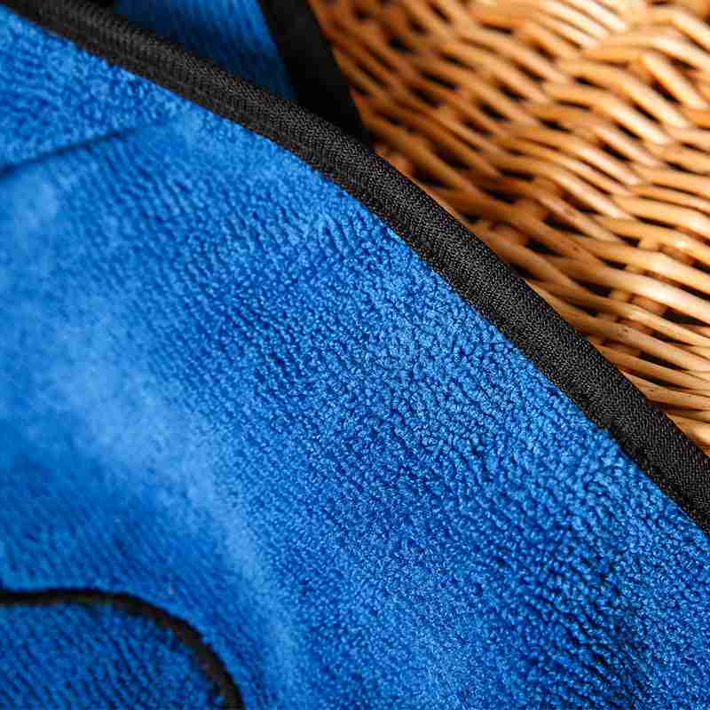 Blue pet towel with dimensions 85cm x 50cm