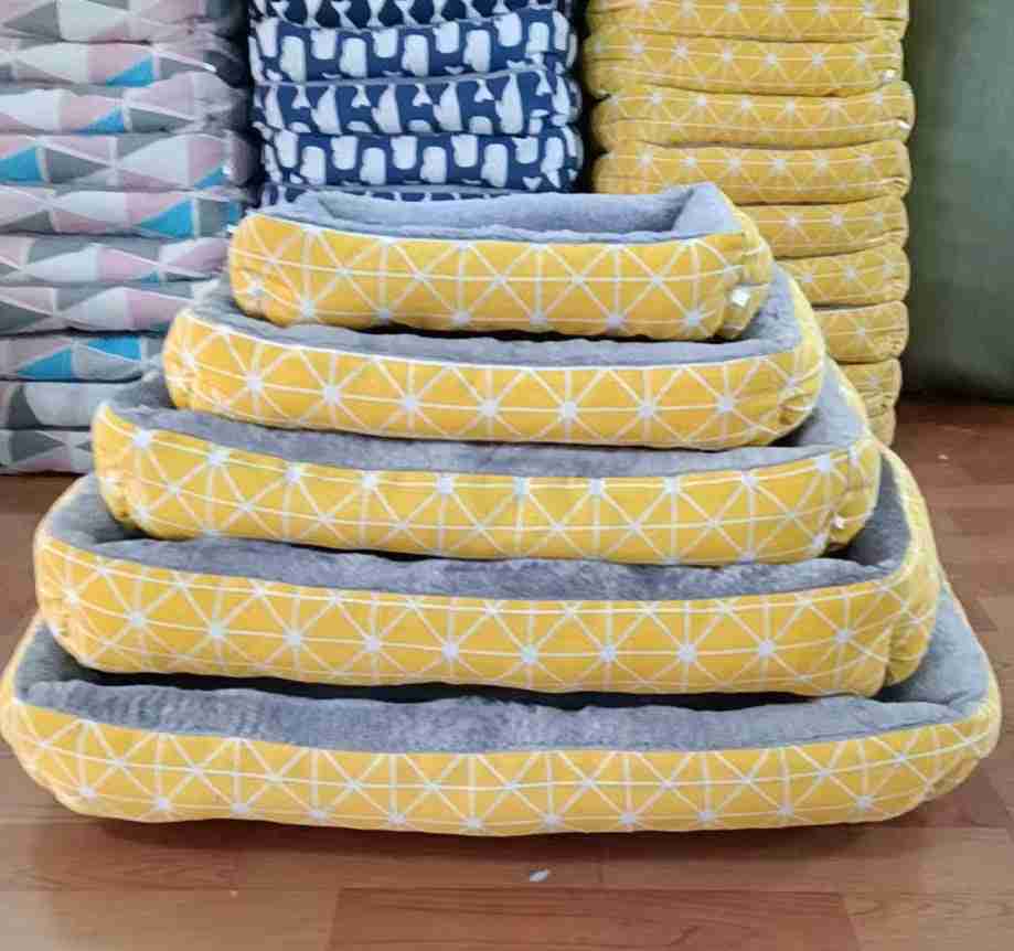 Keep Your Pet Dry & Cozy — Linen Moisture-Proof Pet Bed